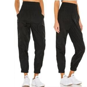 Free People Movement Sz S The Way Home Joggers in Black Lightweight Activewear
